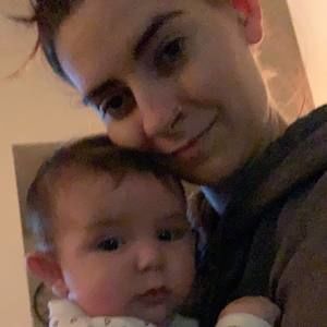 Meet your Posher, Lina